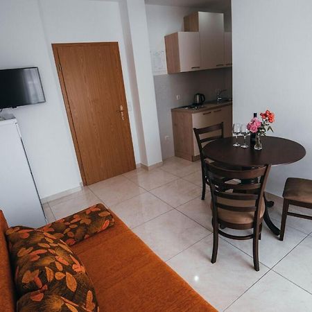 Apartmani Tamaris Vodice Exteriér fotografie