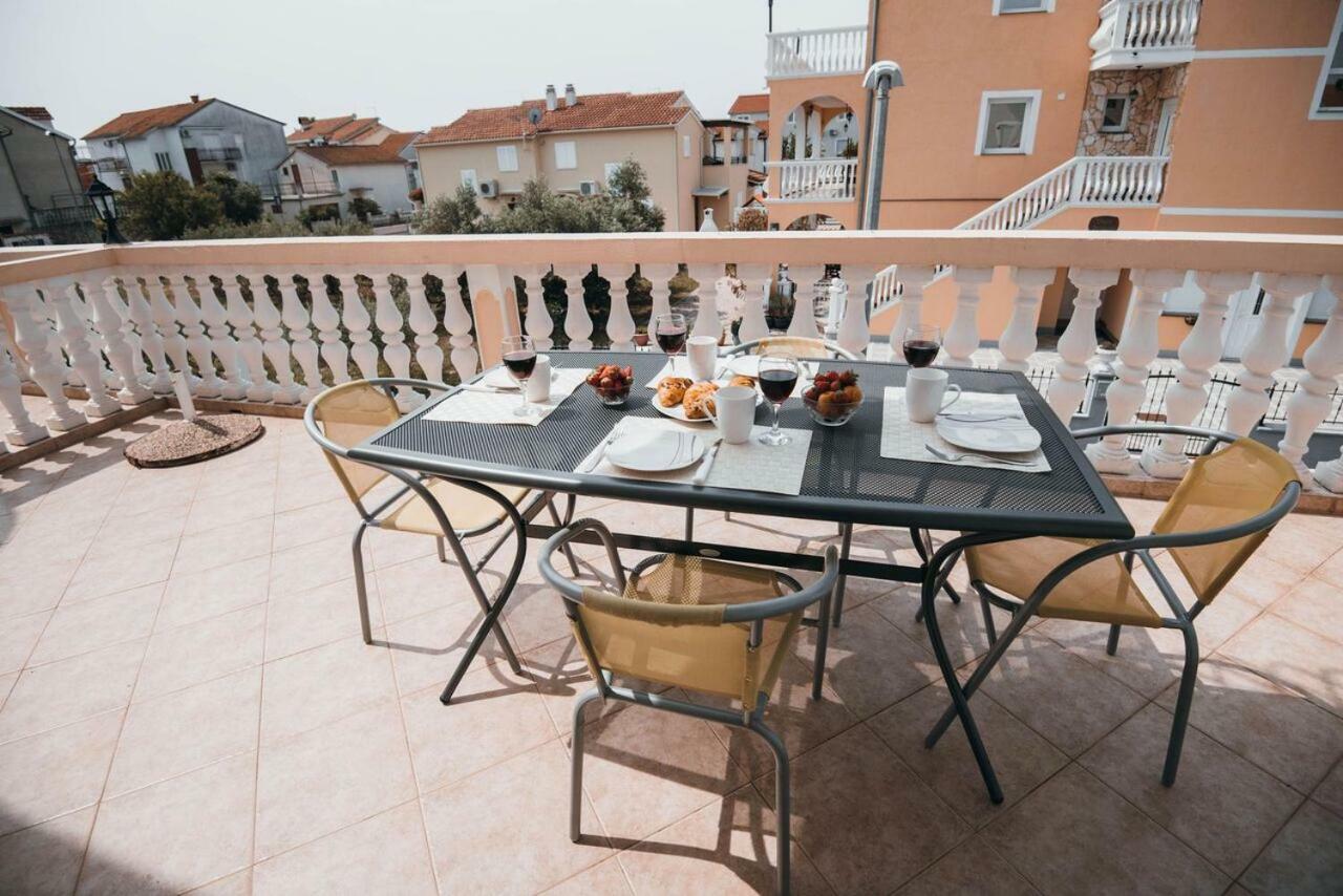 Apartmani Tamaris Vodice Exteriér fotografie