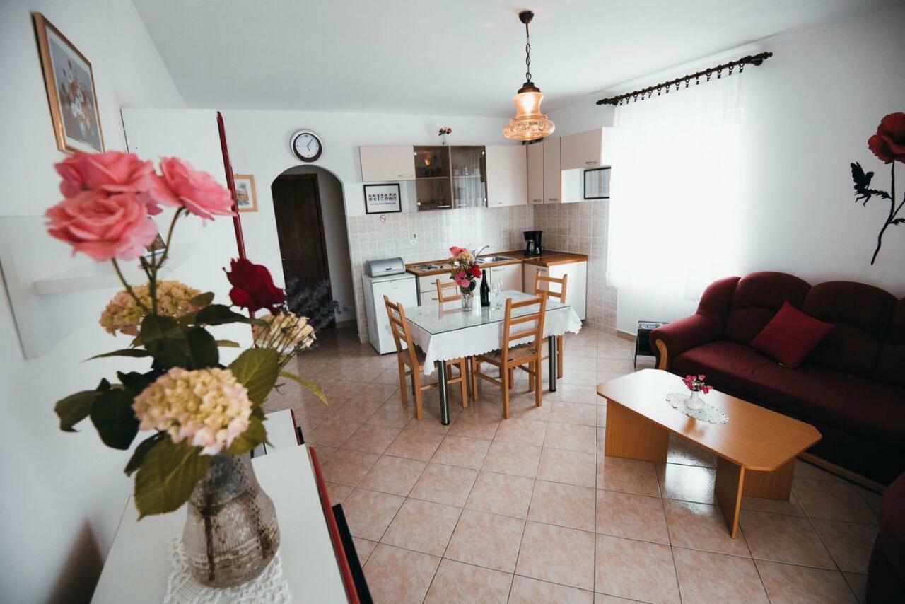 Apartmani Tamaris Vodice Exteriér fotografie
