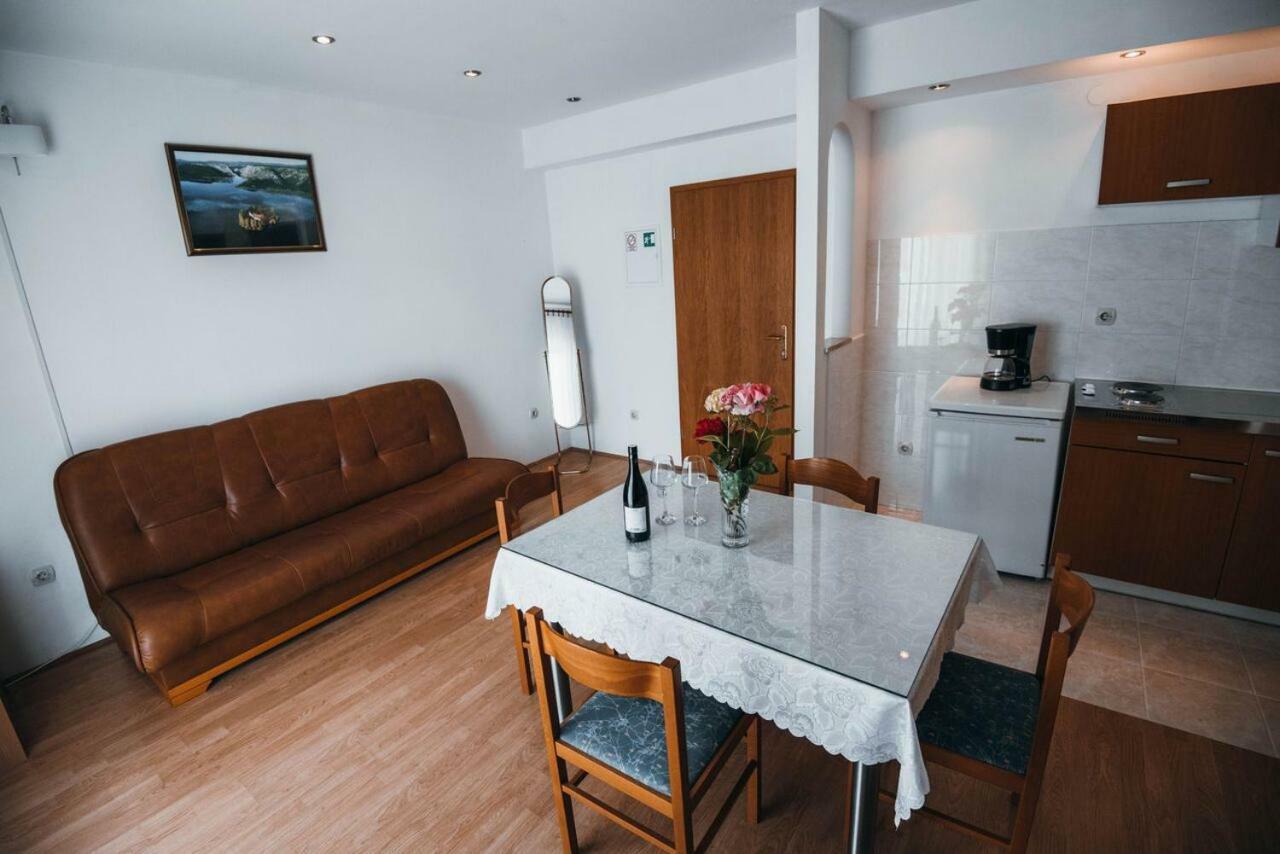Apartmani Tamaris Vodice Exteriér fotografie