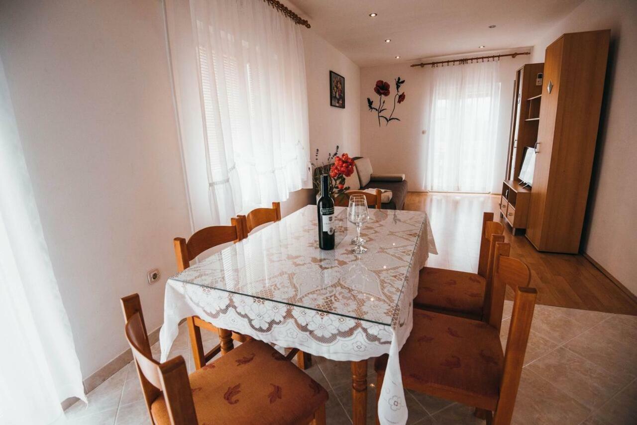 Apartmani Tamaris Vodice Exteriér fotografie